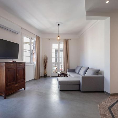 Christiana'S Lovely Apartment In Psyri, Athens Ngoại thất bức ảnh