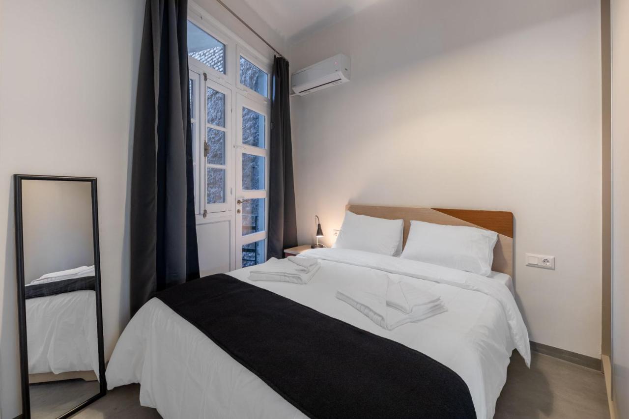 Christiana'S Lovely Apartment In Psyri, Athens Ngoại thất bức ảnh