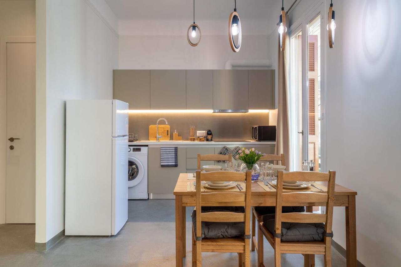 Christiana'S Lovely Apartment In Psyri, Athens Ngoại thất bức ảnh