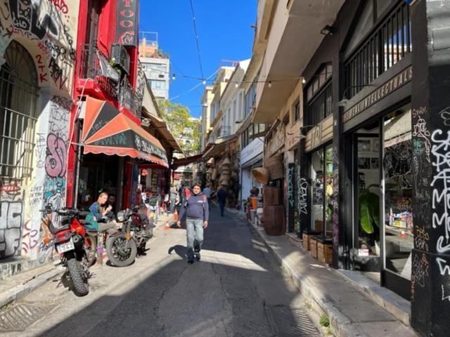Christiana'S Lovely Apartment In Psyri, Athens Ngoại thất bức ảnh